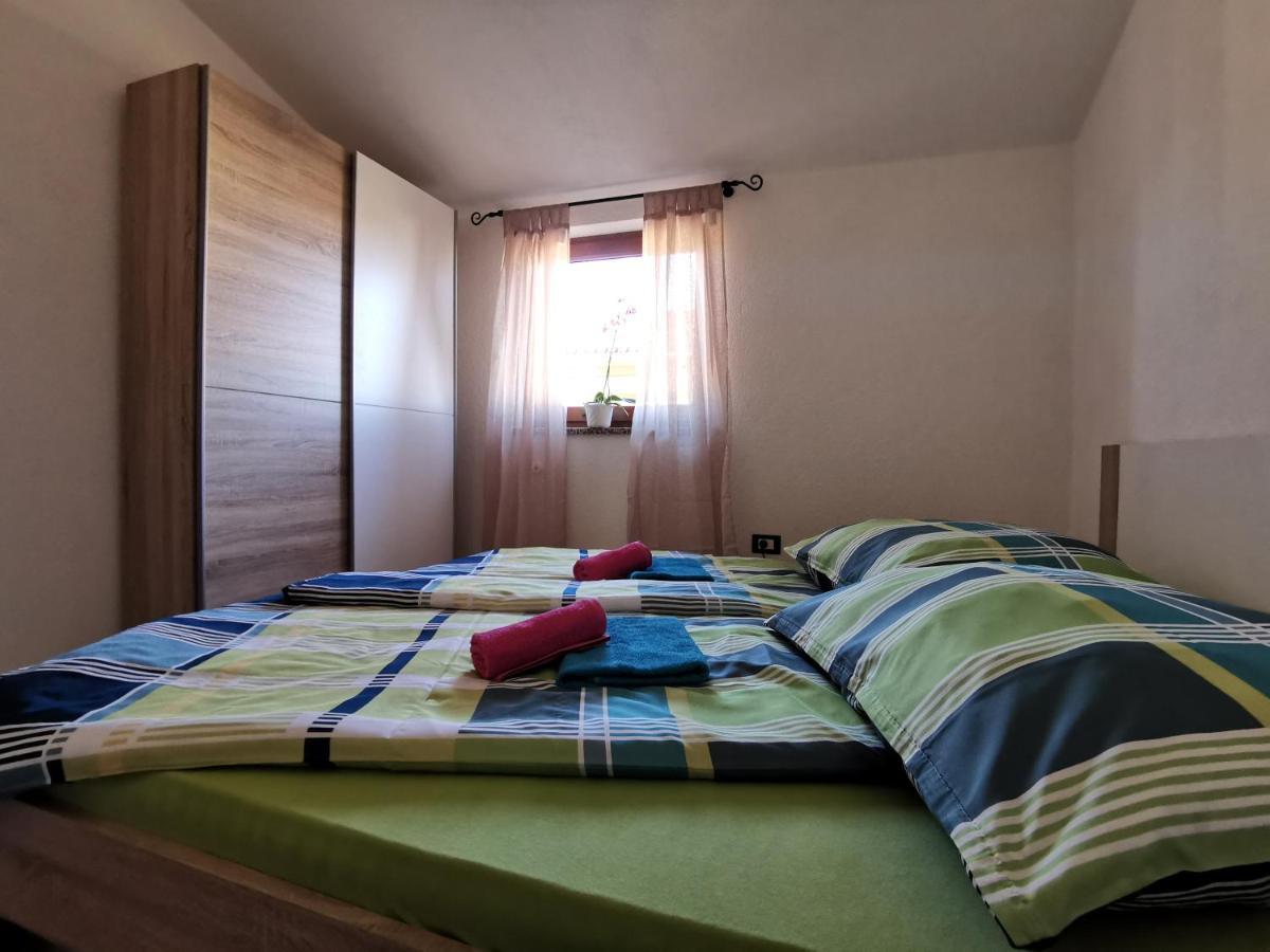 Ferienwohnung Haus Cataleya Umag Exterior foto