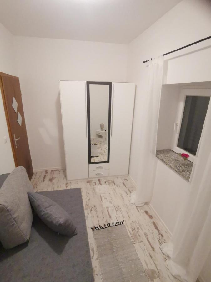 Ferienwohnung Haus Cataleya Umag Exterior foto