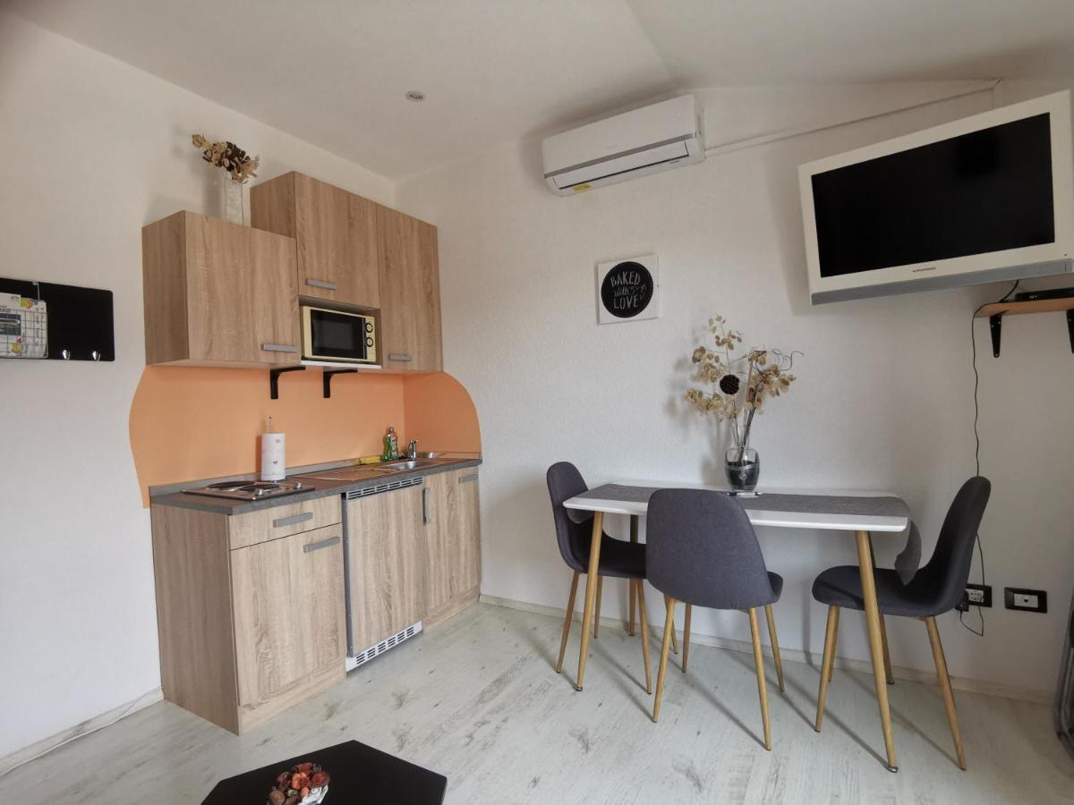 Ferienwohnung Haus Cataleya Umag Exterior foto