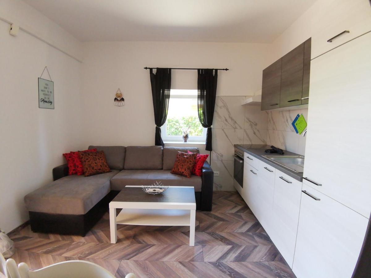 Ferienwohnung Haus Cataleya Umag Exterior foto