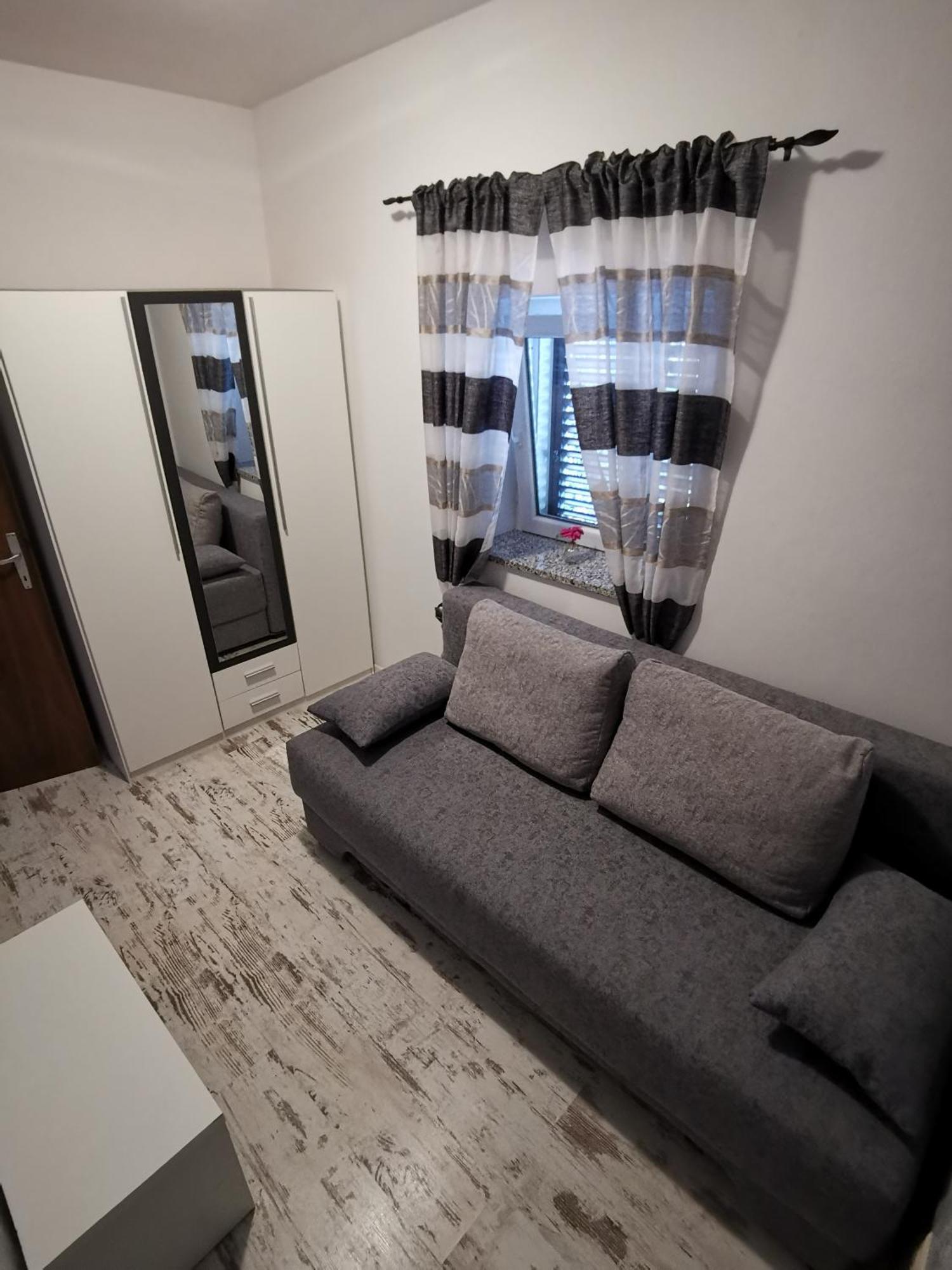 Ferienwohnung Haus Cataleya Umag Exterior foto